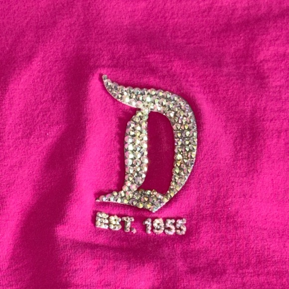 New Bedazzled DISNEYLAND SPIRIT JERSEY IMAGINATION PINK - Picture 5 of 9
